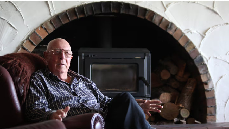 Les Mills, Olympic athlete and ex-Auckland Mayor, dies at 91