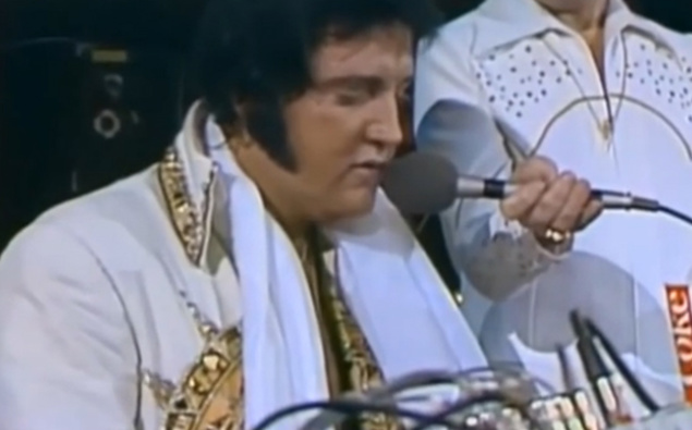 Elvis Presley Unchained Melody with never seen before intro and in the best  quality ever!