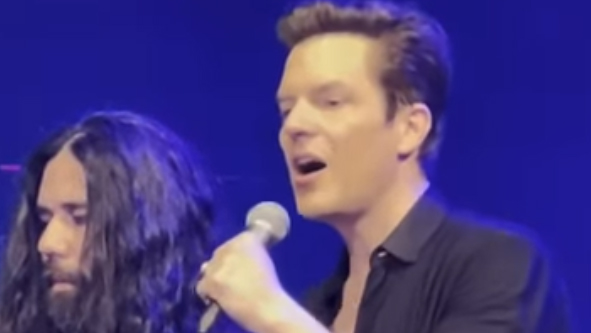 The Killers perform beautiful acoustic cover of U2's 'Where The Streets Have No Name'