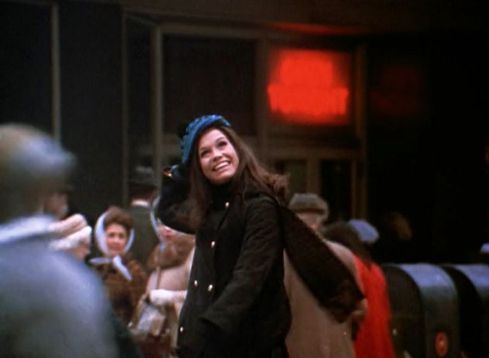 Opening Credits of the Mary Tyler Moore Show