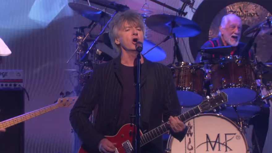 Watch Neil's performance with Fleetwood Mac! 
