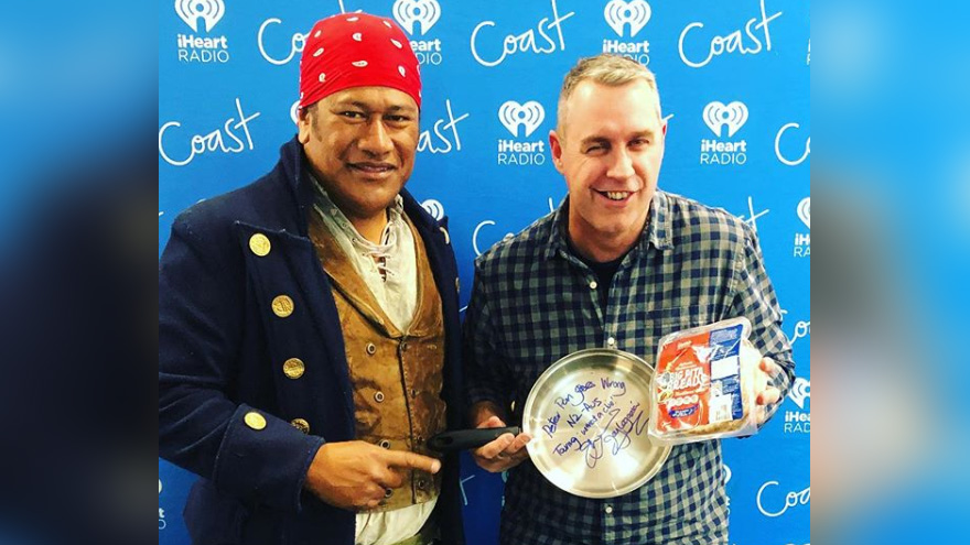 Jason talks Jay Laga'aia about how badly things actually go wrong on stage