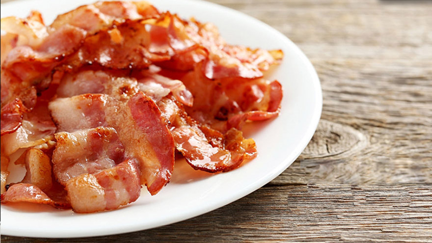 This is how to make the most PERFECT bacon ever!