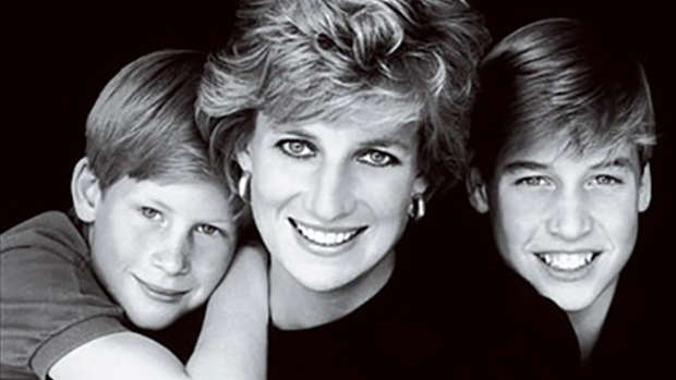 Poignant Photos Show Princess Diana S Grave On The 22nd Anniversary Of Her Death