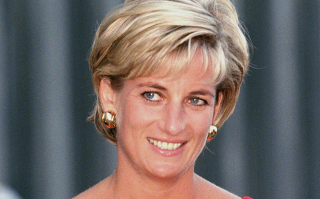 Royal fans are disappointed the actress in the Princess Diana musical ...