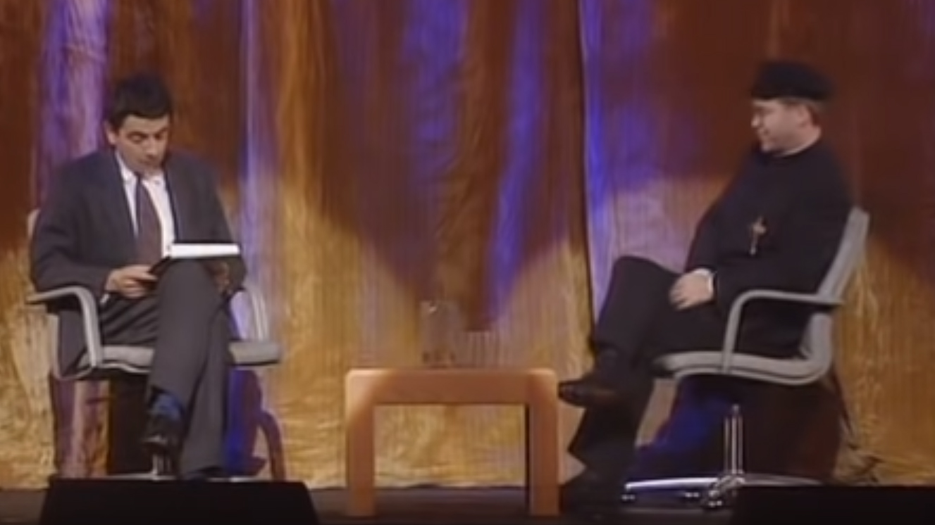This 1991 video of Rowan Atkinson hilariously interviewing Elton John has gone viral