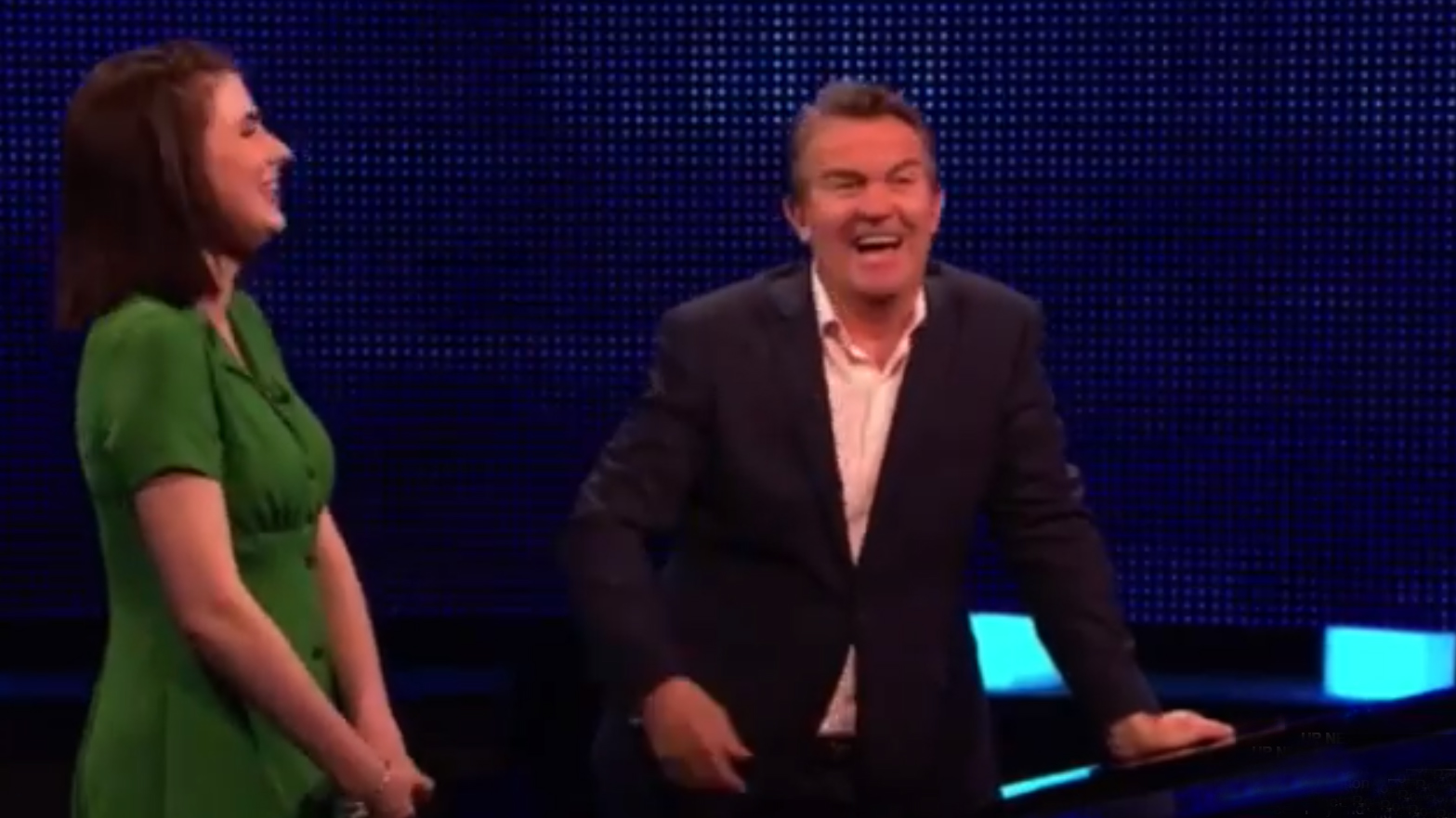 The Chase's Bradley Walsh excitedly outsmarts Anne Hegerty by correcting her answer