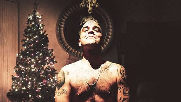 Robbie Williams announces he will be releasing his first Christmas album this year!