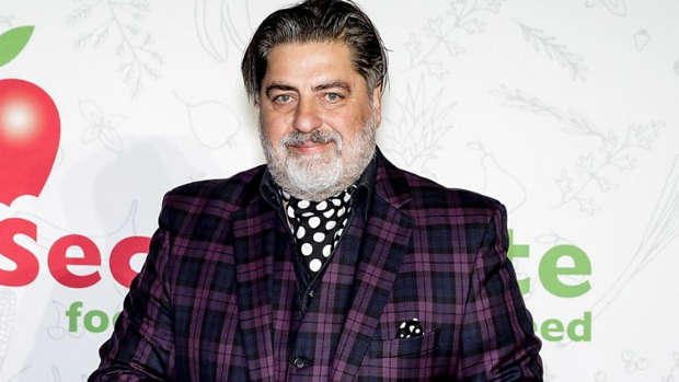 Former Masterchef Judge Matt Preston Shows Off Dramatic