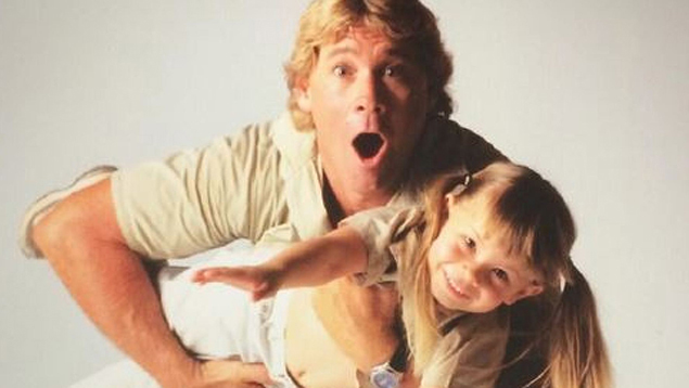 Bindi Irwin shares beautiful artwork of Steve Irwin holding his granddaughter Grace - Vimarsana News