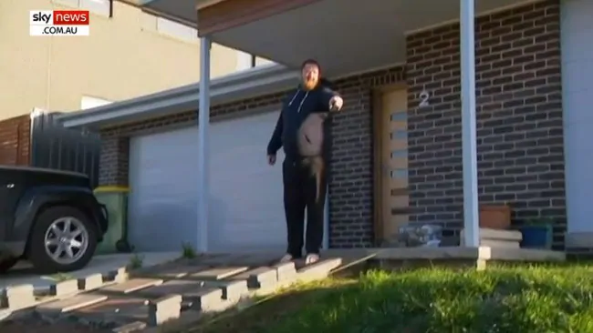 "Get off the grass!"- Man yells at reporters to get off his new lawn