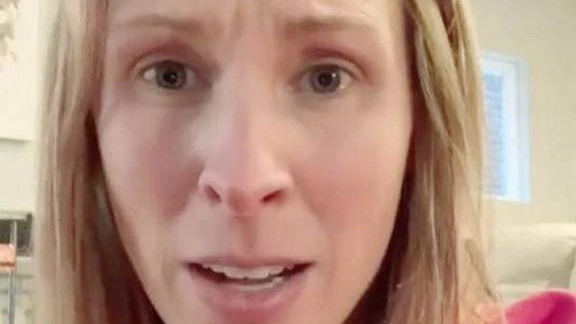 Nurse left baffled after mum reveals the bizarre way she pronounces the name Liam