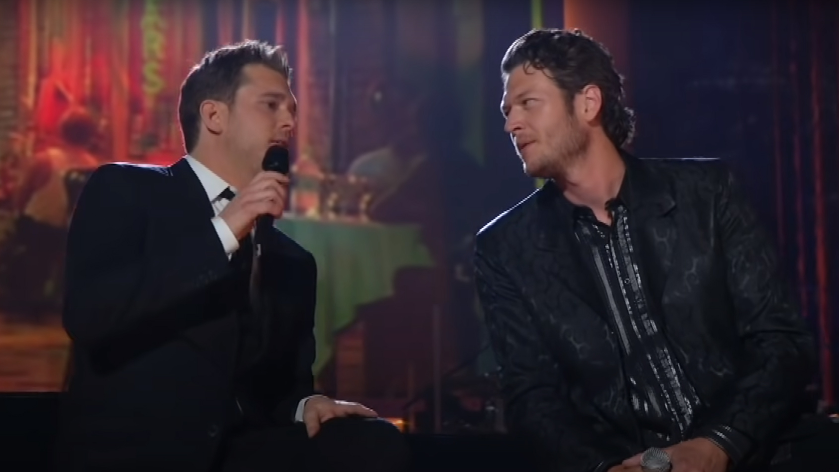 Relive the incredible moment Blake Shelton joined Michael Bublé onstage for spinetingling rendition of 'Home'