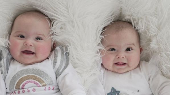 Sam Wallace shares sweet photoshoot of the twins in celebration of them turning six months old! - Vimarsana News