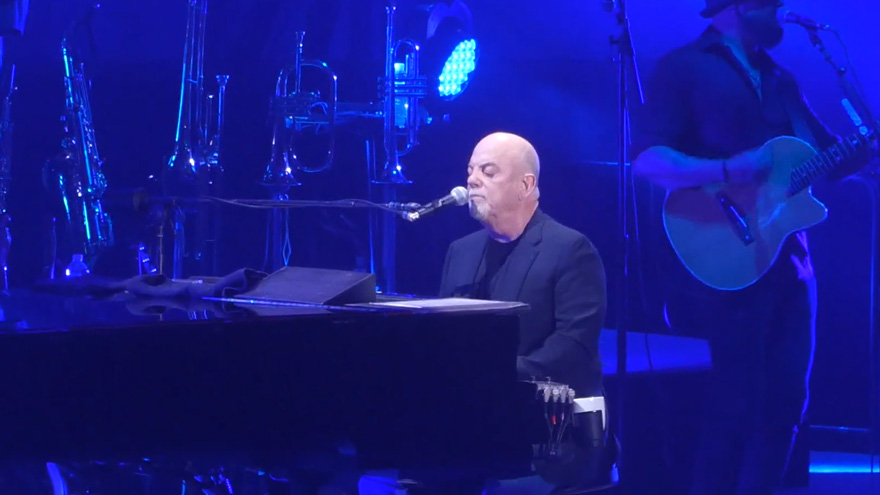 Billy Joel performs “Los Angelenos” for the first time in 42 years