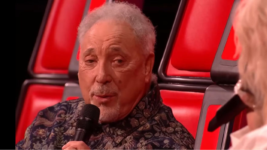 Tom Jones stuns fans with spine-tingling cover of Ben E King's 'Stand By Me'