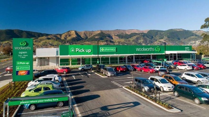 Countdown supermarkets will be rebranded as Woolworths again. Photo / Supplied