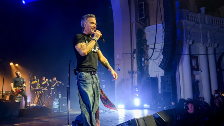 Robbie Williams announced as first 2027 British Grand Prix headliner at Silverstone