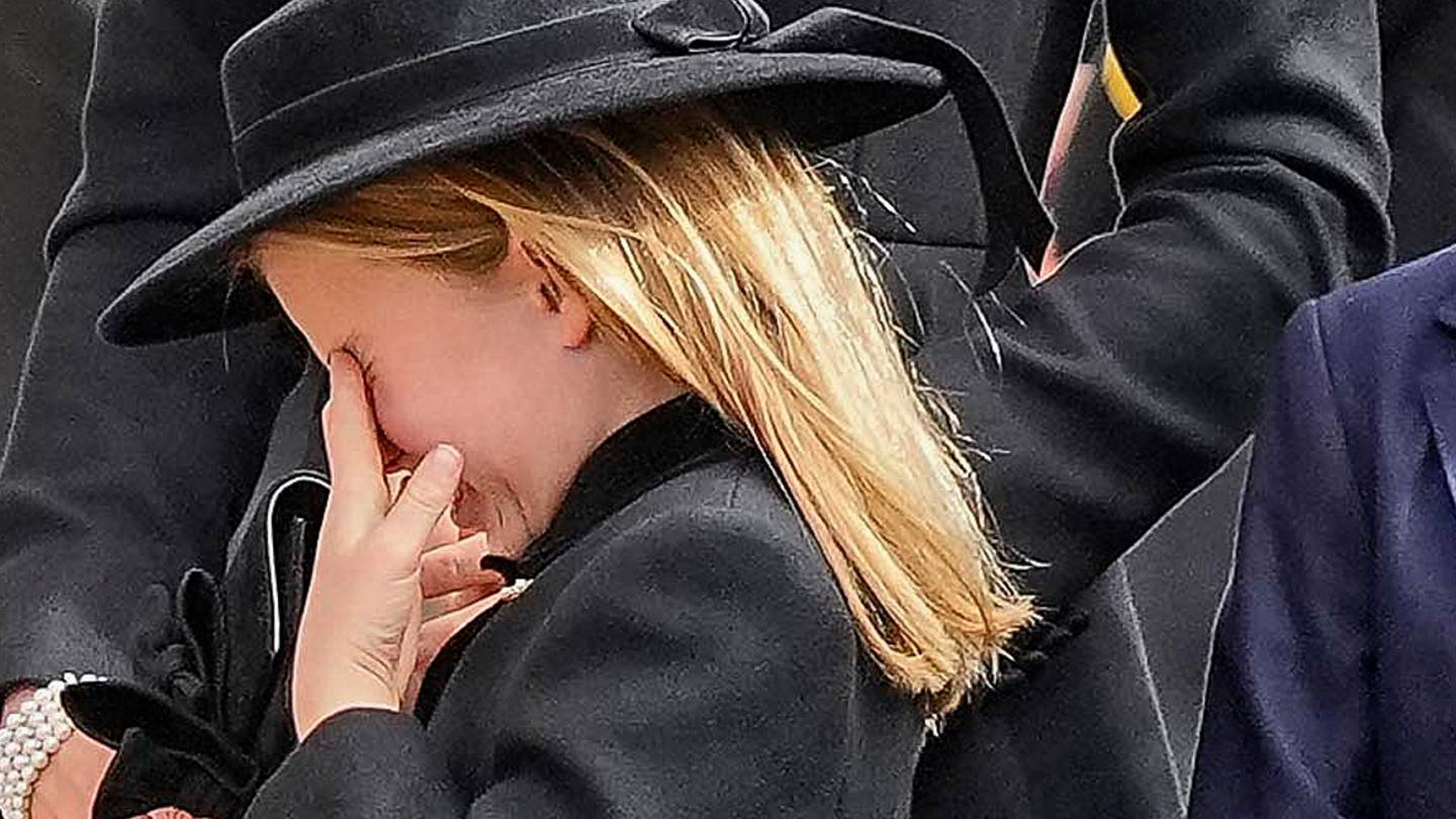 Princess Charlotte breaks down in a touching moment at Queen Elizabeth's funeral