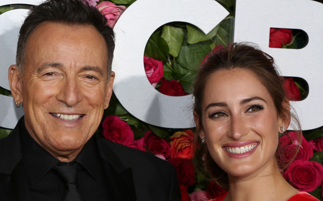Bruce Springsteen's beautiful daughter won a silver medal at the Tokyo ...