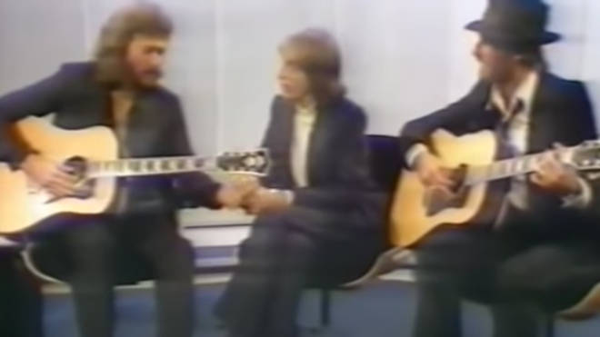 Relive the Bee Gees' flawless live acoustic performance of 'Massachusetts'