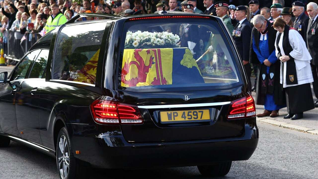 Queen Elizabeth II's coffin arrives in Edinburgh after a crowd-lined final journey from Balmoral