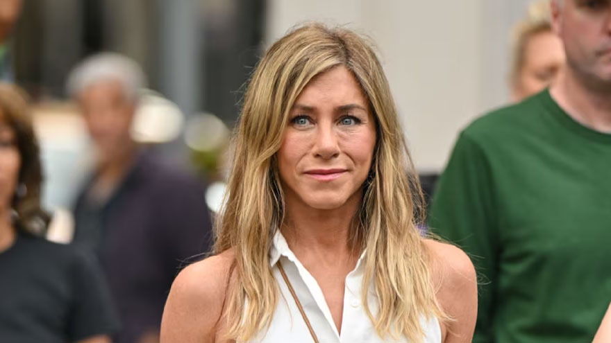 Jennifer Aniston hard launches relationship with 'my love' Jim Curtis
