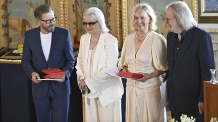 ABBA receive prestigious Swedish knighthood