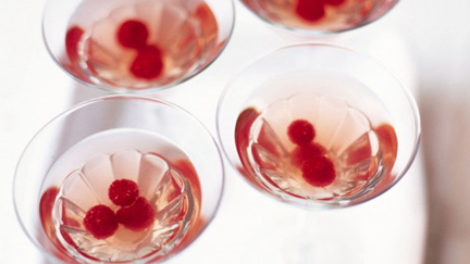 This easy raspberry and pink champagne jelly recipe will have you swooning
