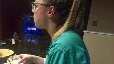 Husband Leaves Heartwarming Facebook Note To His Wife Who Always Eats Alone