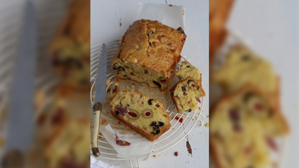 Allyson Gofton - Olive Cake