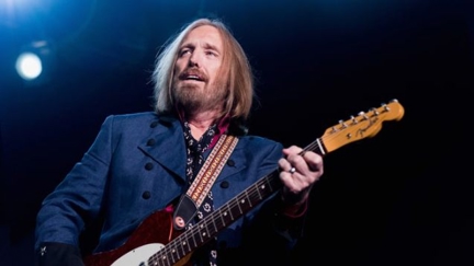 Goosebump-inducing tribute to Tom Petty!