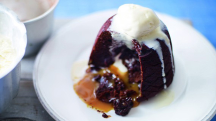 Chocolate Fondant with Salted Caramel Recipe (1)