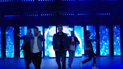 Backstreet Boys - Don't Go Breaking My Heart