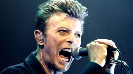 Iman shares cute throwback video of David Bowie with their daughter for Father's Day