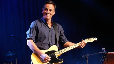 Bruce Springsteen & Courteney Cox share sweet reunion at US Open