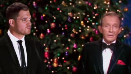 Michael Bublé performs spectacular 'White Christmas' duet with Bing Crosby