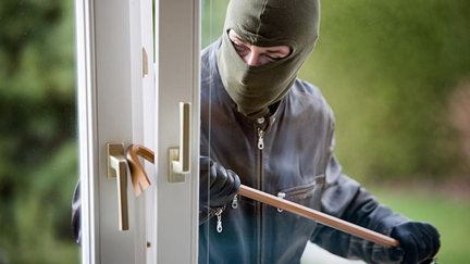 Here's how your home could attract burglars over the holidays