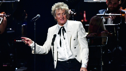Rod Stewart closes the Brit Awards with stunning performance of 'I Don't Want To Talk About It'