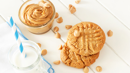 Mel Homer shares her super easy three ingredient crunchy peanut butter biscuits recipe