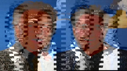 Half of legendary illusionist duo Siegfried and Roy dies after battling Covid-19