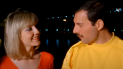 Freddie Mercury sings to the 'love of his life' Mary Austin in vintage footage from 1986