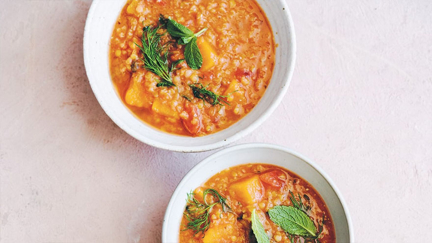 Delicious red lentil, pumpkin and lime pickle slow cooker soup recipe