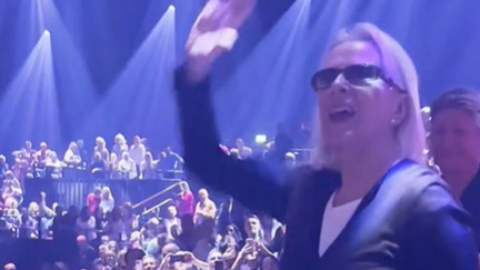 ABBA fans stunned as Anni-Frid Lyngstad makes surprise appearance at Voyage concert