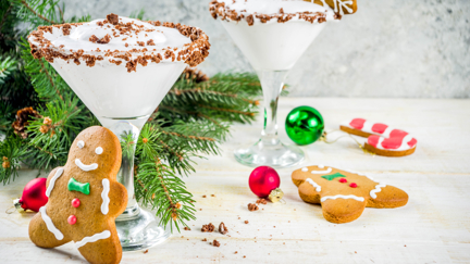 This Gingerbread Martini is the perfect Christmas cocktail