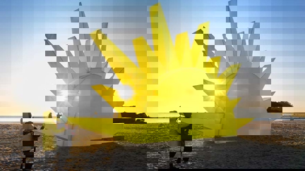 Giant light therapy sculpture lands on Mount Maunganui Beach